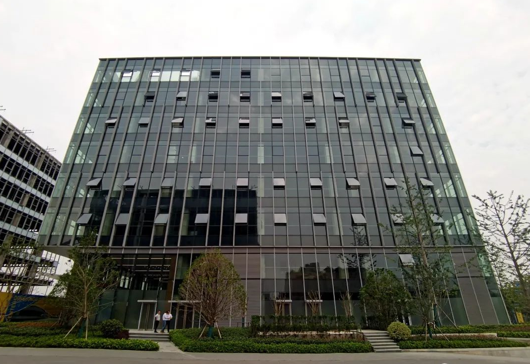 1641282560238621.jpg 东虹桥中心.JPG